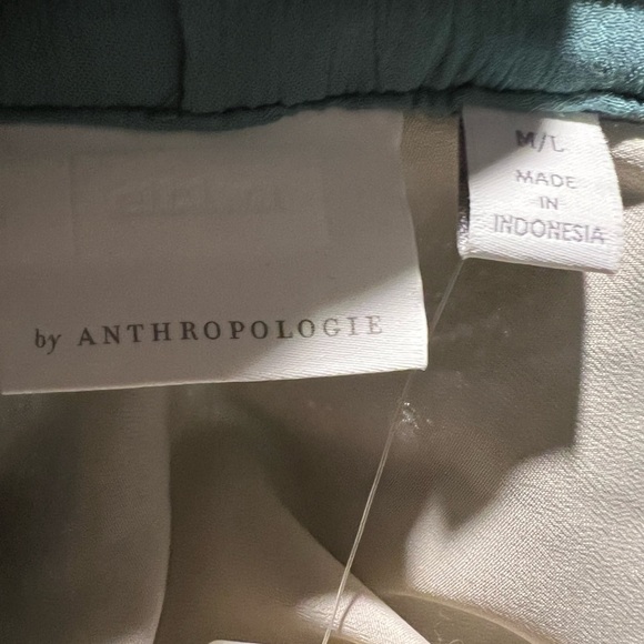 💛All that glitters …is gold … Anthro gold sequin kimono. Sz.MLNWT 🎄HolidayReady! - Picture 11 of 16